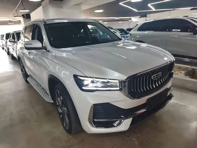 Geely Xingyue L 2023 2.0TD High-power Automatic 2WD Flagship — Фото автомобиля 3