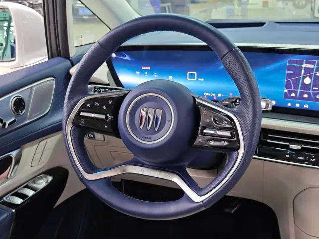Buick Century — Фото автомобиля 12