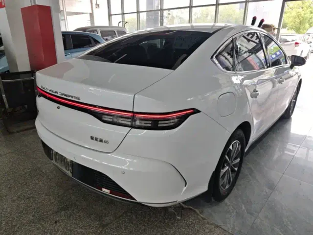 BYD Destroyer 05 — Фото автомобиля 6