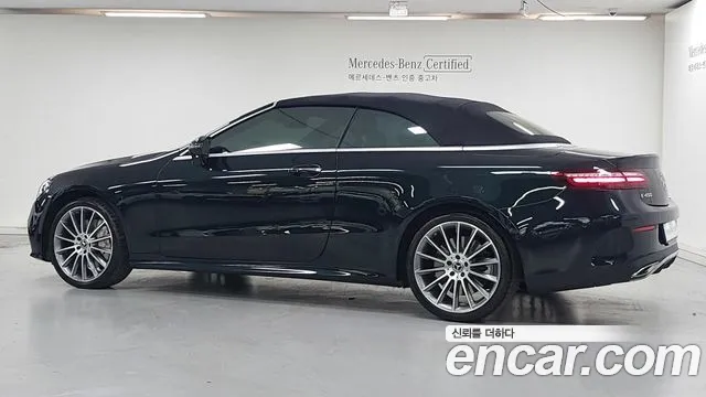 Mercedes-Benz E-Class — Фото автомобиля 2