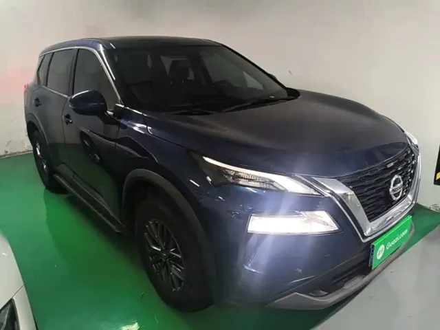 Nissan X-Trail — Фото автомобиля 3