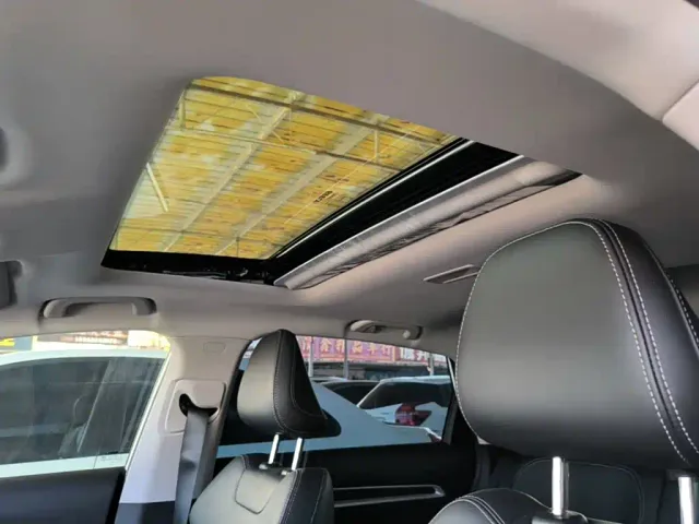 Geely Emgrand — Фото автомобиля 17