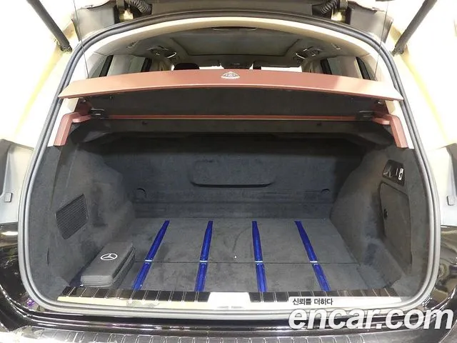 Mercedes-Benz GLS-Class — Фото автомобиля 8