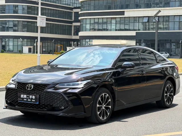 Фотография автомобиля — Toyota Avalon