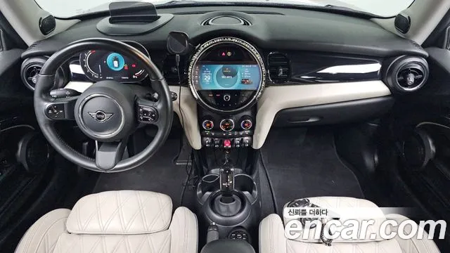 MINI Cooper — Фото автомобиля 10