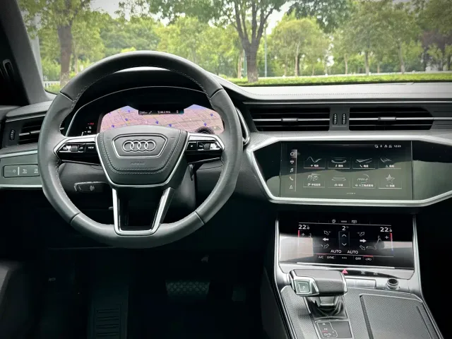 Audi A6L — Фото автомобиля 19