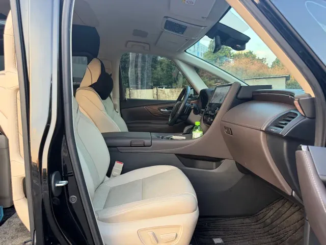 Toyota Vellfire — Фото автомобиля 9
