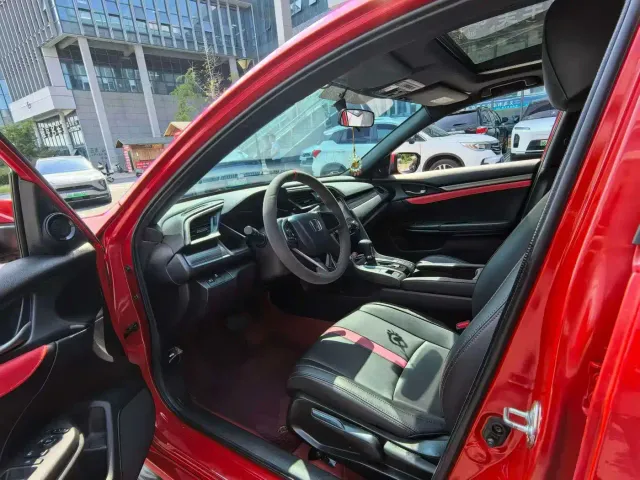 Honda Civic — Фото автомобиля 6