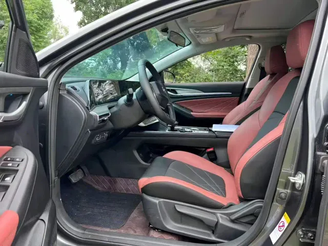 Changan Eado — Фото автомобиля 6