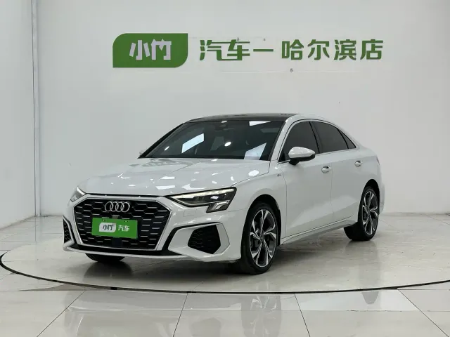 Фотография автомобиля — Audi A3