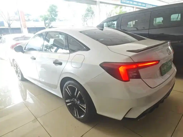 Honda Integra — Фото автомобиля 4