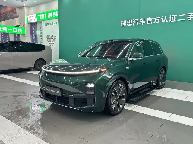Li Auto Li L8 2025 Ultra Smart Renewal Edition — Фото автомобиля 19