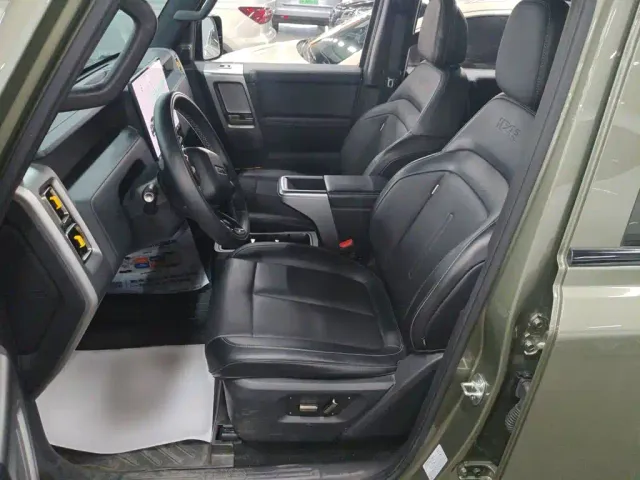 iCAR V23 — Фото автомобиля 15