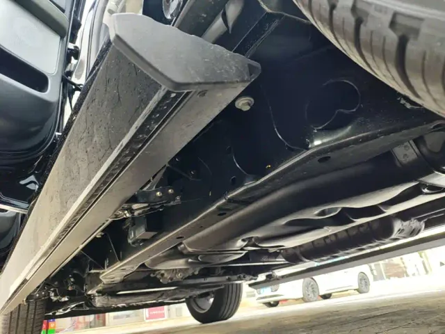 Lincoln Navigator — Фото автомобиля 21