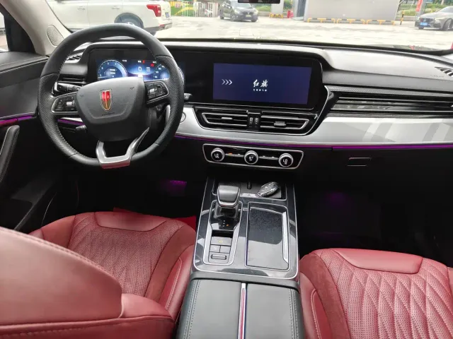 Hongqi HS5 — Фото автомобиля 4