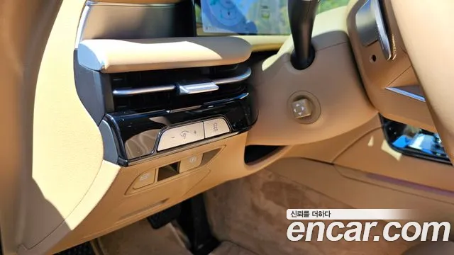 Genesis G80 Бензин 2.5 турбо AWD — Фото автомобиля 27