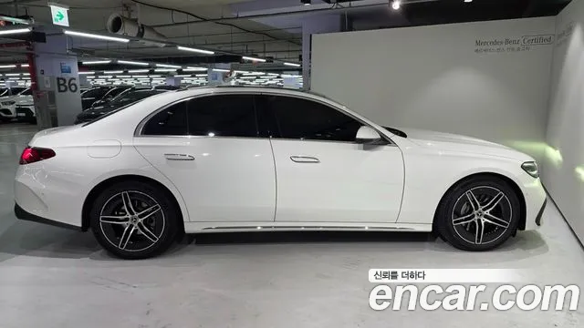 Mercedes-Benz E-Class — Фото автомобиля 9