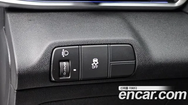 Hyundai Avante CN7 — Фото автомобиля 20