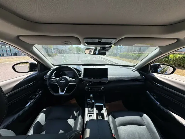 Nissan Teana — Фото автомобиля 8