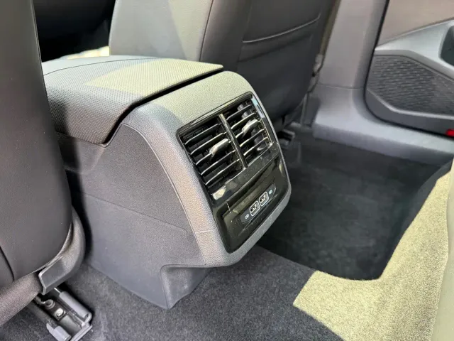Volkswagen Sagitar — Фото автомобиля 25