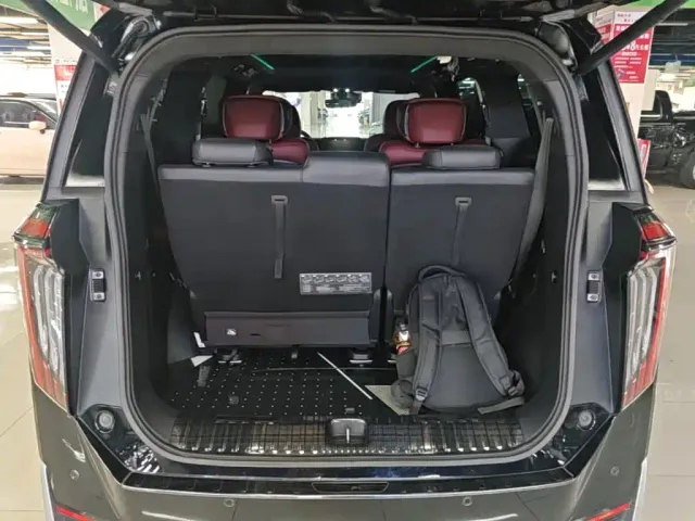 GAC Trumpchi M8 — Фото автомобиля 18