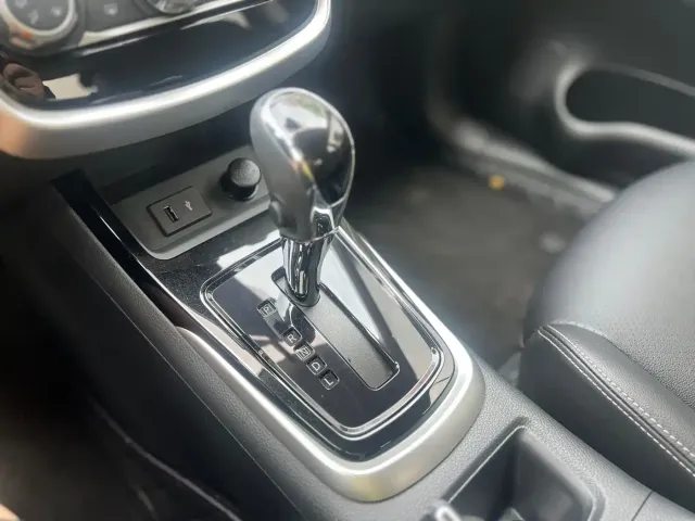 Nissan Tiida — Фото автомобиля 11