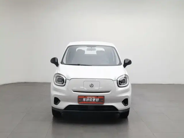 Leapmotor T03 — Фото автомобиля 3