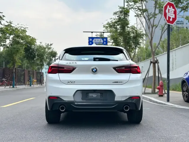 BMW X2 — Фото автомобиля 4