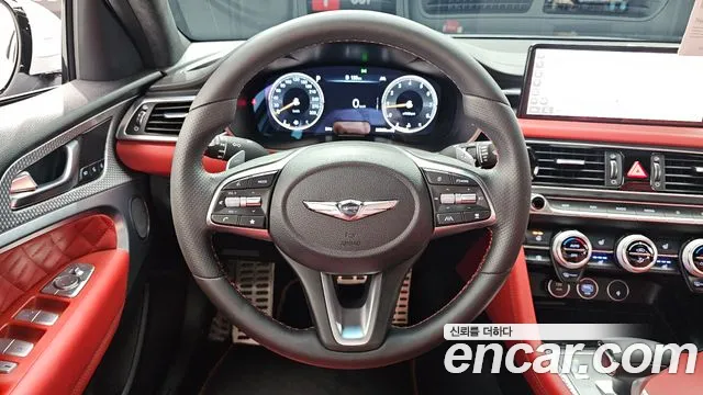 Genesis G70 — Фото автомобиля 11