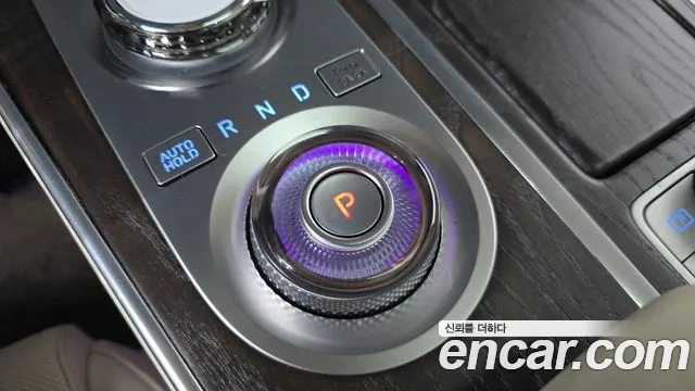 Genesis GV80 — Фото автомобиля 12