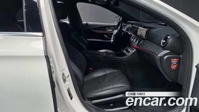 Mercedes-Benz E-Class W213 — Фото автомобиля 11