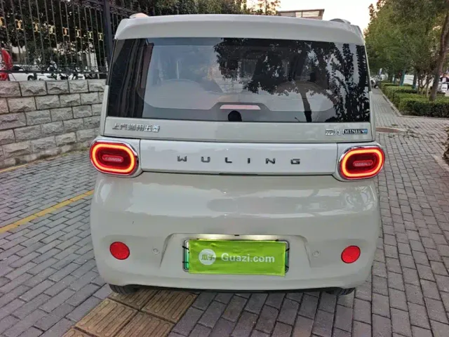 Wuling Hongguang Mini EV — Фото автомобиля 5