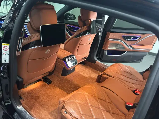 Mercedes-Benz Maybach S-Class — Фото автомобиля 11