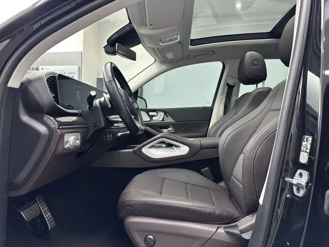 Mercedes-Benz GLS-Class — Фото автомобиля 10