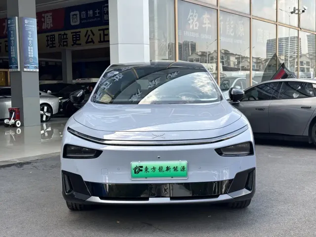 Xpeng G7 — Фото автомобиля 2