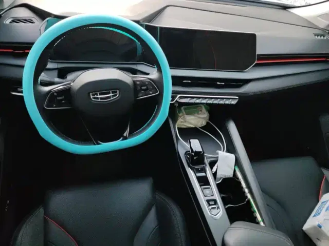Geely Binrui — Фото автомобиля 12