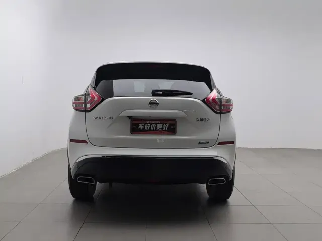 Nissan Murano — Фото автомобиля 4