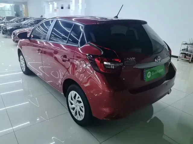 Toyota Vios FS — Фото автомобиля 4