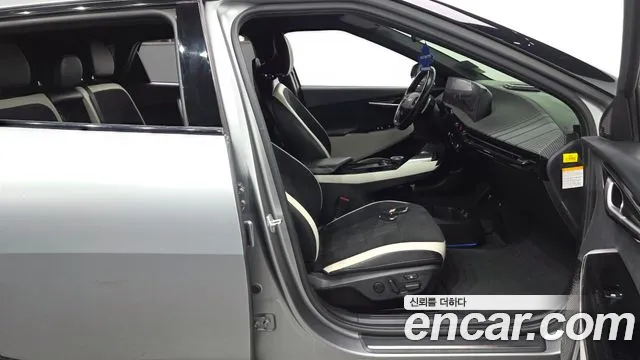 Kia EV6 — Фото автомобиля 23