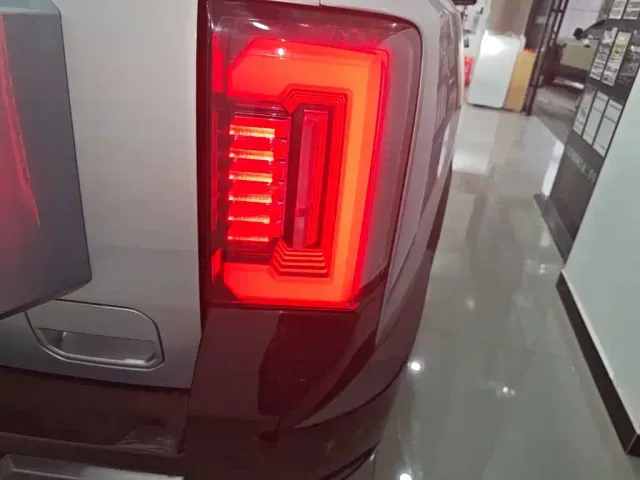 BYD FangChengBao Leopard 8 — Фото автомобиля 7