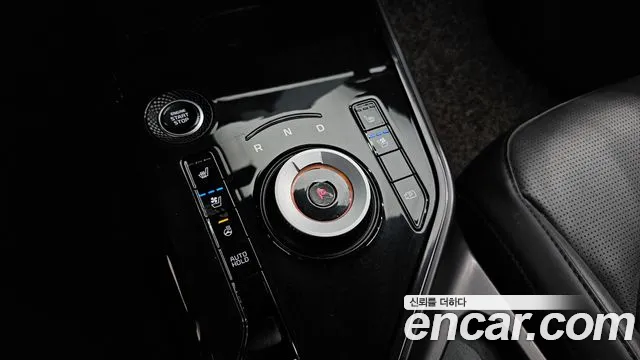 Kia Niro The All New Niro — Фото автомобиля 12
