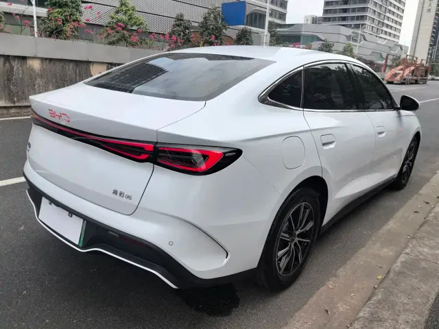 BYD Seal 06 — Фото автомобиля 6