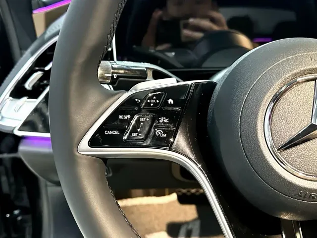 Mercedes-Benz E-Class — Фото автомобиля 13