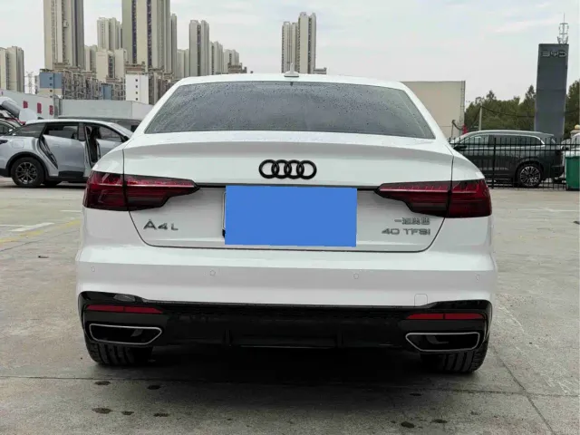 Audi A4L — Фото автомобиля 8