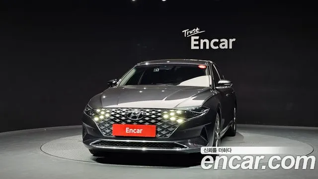Hyundai Grandeur Новый Grandeur IG — Фото автомобиля 3