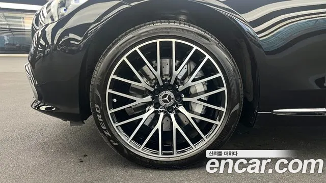Mercedes-Benz S-Class — Фото автомобиля 5