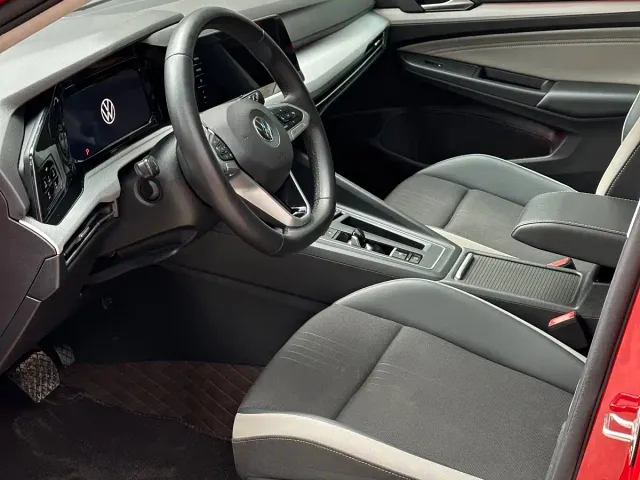 Volkswagen Golf — Фото автомобиля 7
