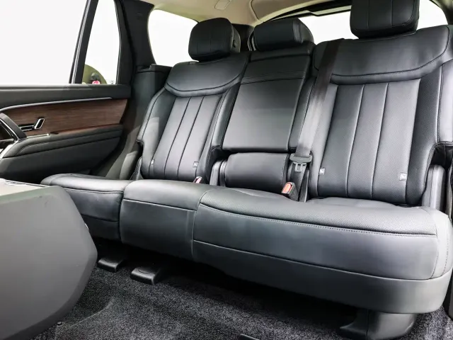 Land Rover Range Rover — Фото автомобиля 12