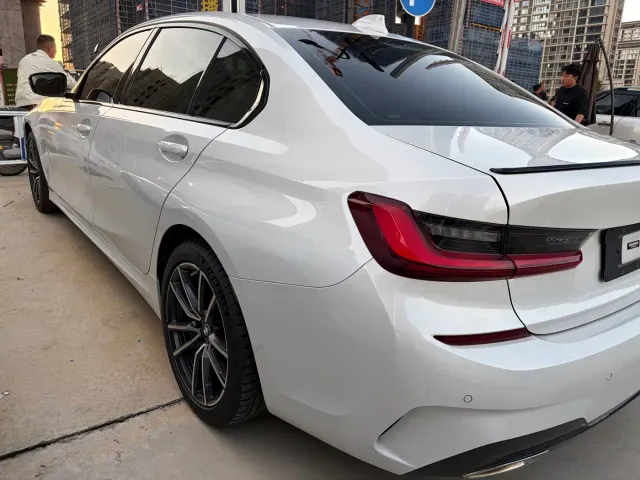 BMW 3 Series — Фото автомобиля 26