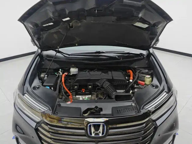 Honda Odyssey — Фото автомобиля 10